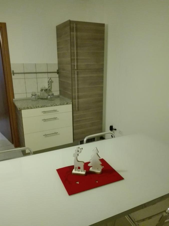 Bed and Breakfast Girasole Grazioli 47 Trento Exterior foto
